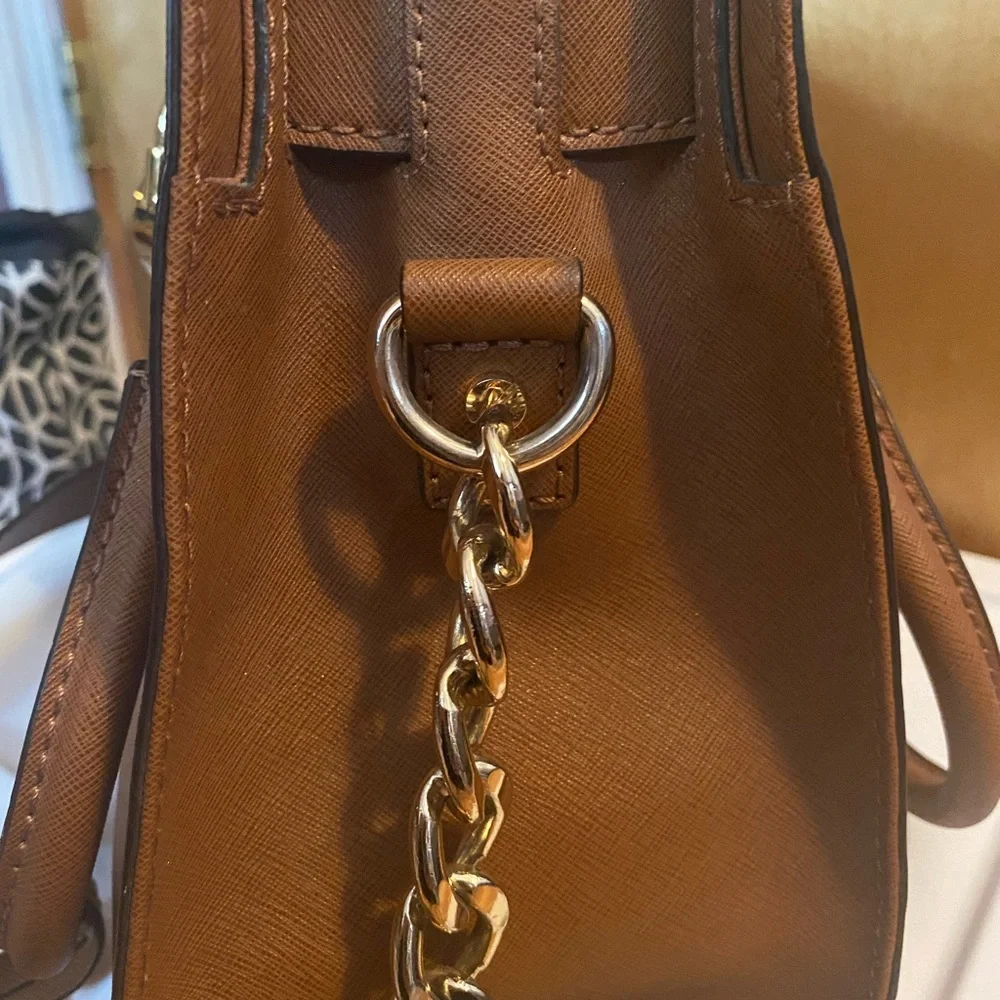 COPY - Michael Kors cognac brown Saffiano Leather Purse - Picture 4 of 14